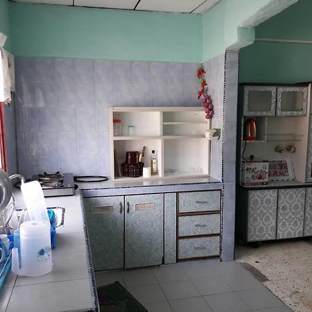 Homestay Ustaz Taiping Zewnętrze zdjęcie